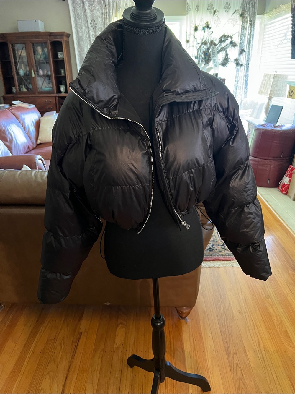 Urban Outfitters Black Cropped Puffer Jacket